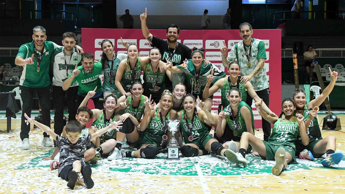 Ferro es el campen defensor Foto Matas Garca Liga Femenina