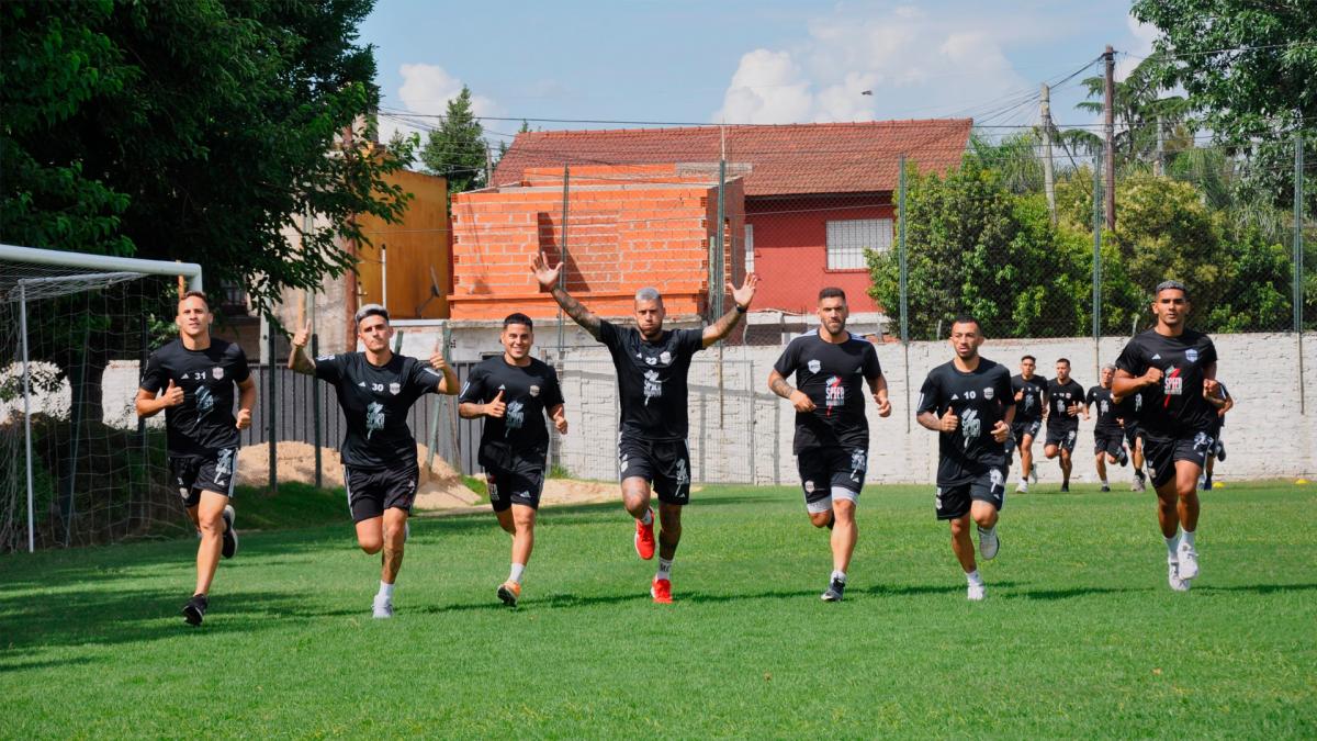 Riestra viaj a Pinamar para continuar con la pretemporada Foto X prensariestra