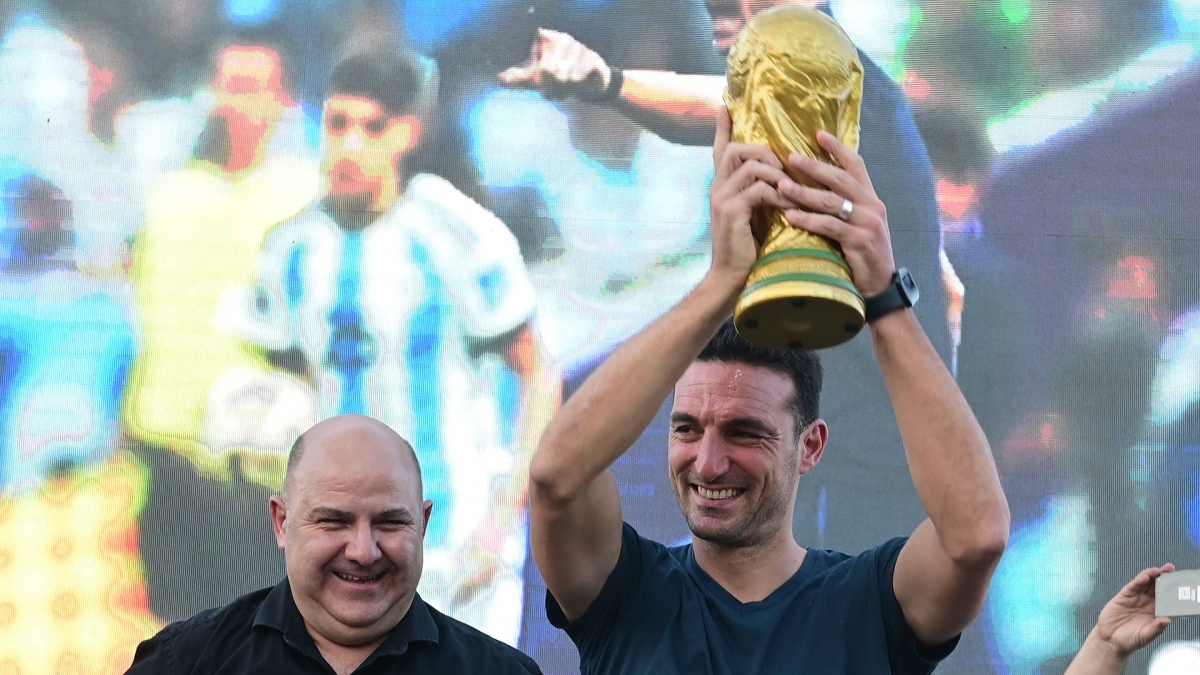 Lionel Scaloni recibido en diciembre 2022 en Pujato luego de salir campen del mundo Foto Sebastin Granata