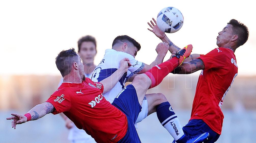 Independiente puntero tras ganar sus dos compromisos iniciales de visitante ser local ante Gimnasia y Esgrima La Plata Foto Archivo Tlam