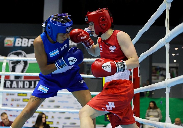 Florencia López es campeona argentina minimosca profesional, pero también aspira a competir en los Juegos Olímpicos de París.