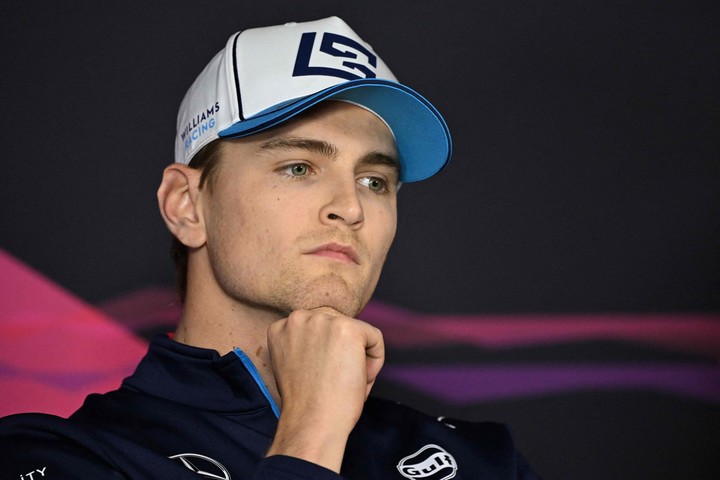 Por decisión del equipo Williams, Logan Sargeant no competirá en el Gran Premio de Australia. Foto: Paul Crock / AFP.