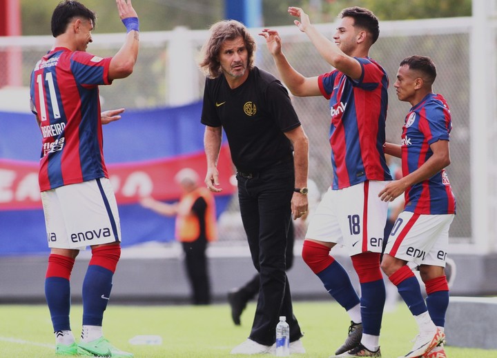 San Lorenzo puede quedar fuera de los playoffs incluso ganando los tres partidos que le restan. Foto: Fotobaires.