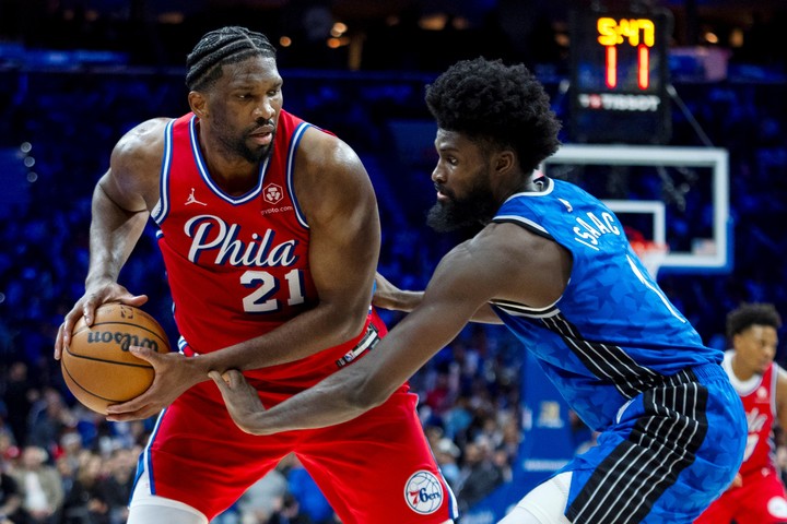 Philadelphia no para de ganar desde el regreso de Joel Embiid. Foto: Chris Szagola / AP.