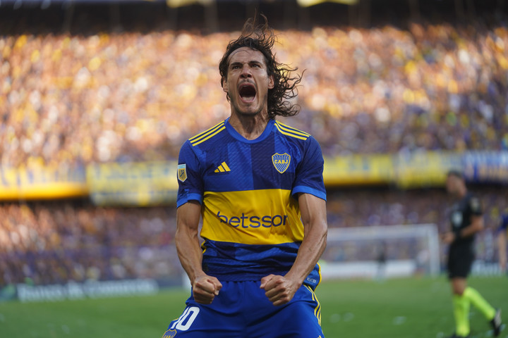 Edinson Cavani y el grito de gol. Foto: Marcelo Carrol