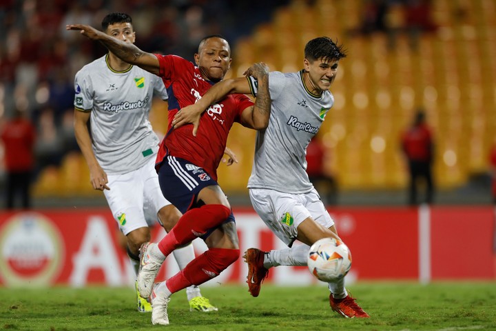 Defensa y Justicia no arrancó bien en la Copa Sudamericana. Foto: EFE