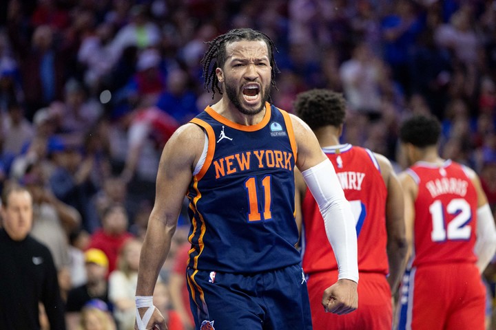 Jalen Brunson y una noche récord ante Philadelphia 76ers. Foto: Reuters