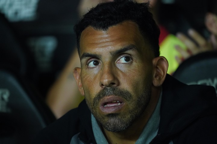 Carlos Tevez sigue en su cargo y le hizo algunos pedidos a la dirigencia. Foto: Juano Tesone