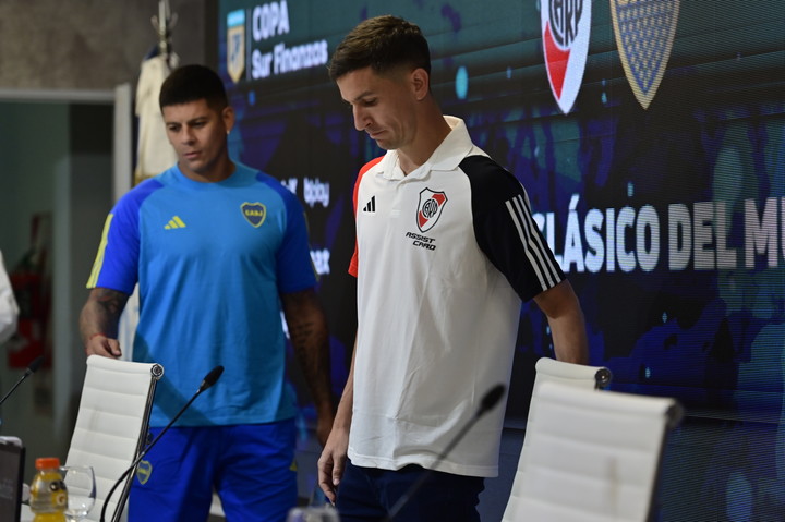 Marcos Rojo y Nacho Fernández respondieron preguntas de la prensa. Foto: Matias Campaya