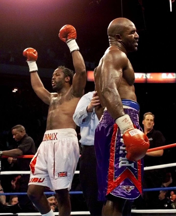 Lennox Lewis fue el último campeón indiscutido de peso pesado: se consagró tras derrotar a Evander Holyfield. Foto: Laura Rauch / AP.