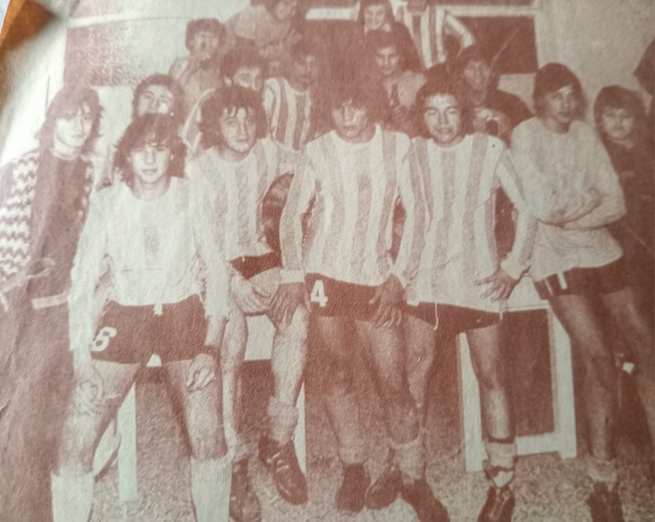 Los pibes de Racing después de perder con Central 10-0, el 14 de agosto de 1975.