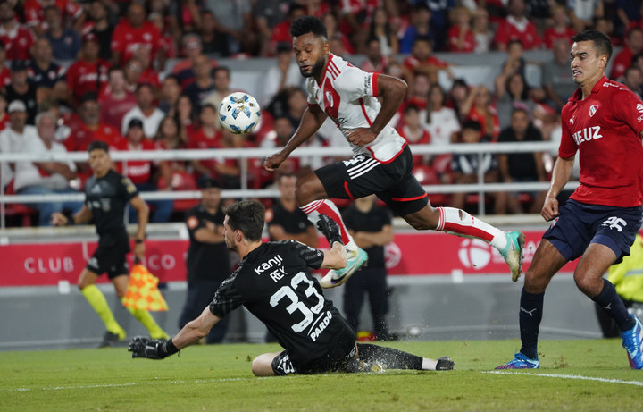 En 61 partidos, Rey mantuvo el arco de Independiente en cero 25 veces. Foto: Marcelo Carroll