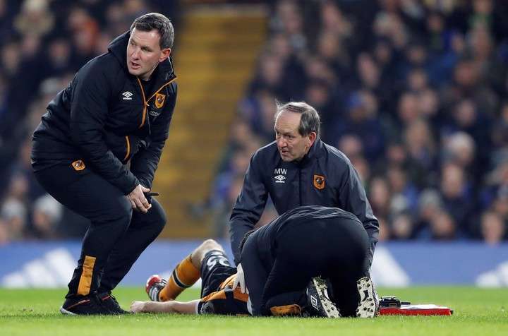 Los golpes en la cabeza, la preocupación que afecta al fútbol. Foto: AP Photo/Frank Augstein.