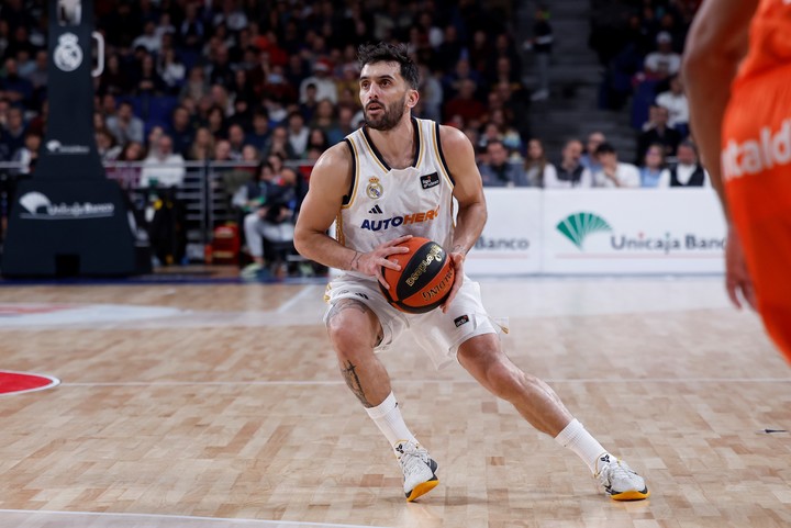 Facundo Campazzo, jugador de Real Madrid. Foto: EFE/ Daniel Gonzalez