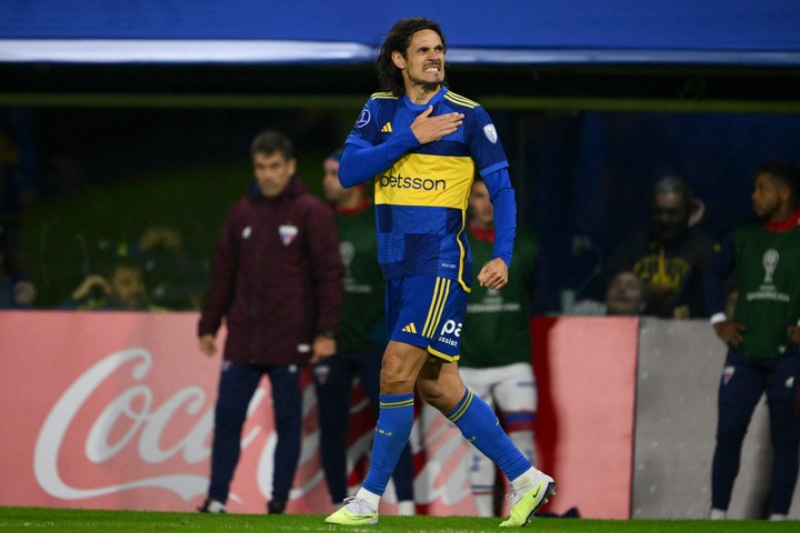 Edinson Cavani, delantero de Boca. Foto: Luis ROBAYO / AFP