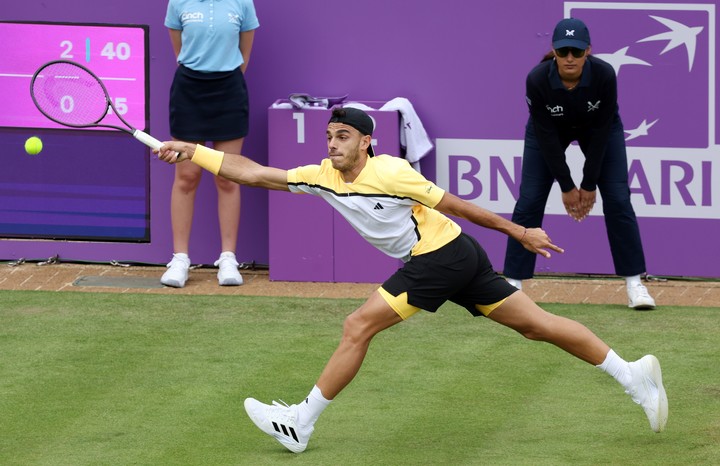 Cerúndolo tuvo sus chances e el segundo set y no las pudo aprovechar. Foto EFE/EPA/ANDY RAIN