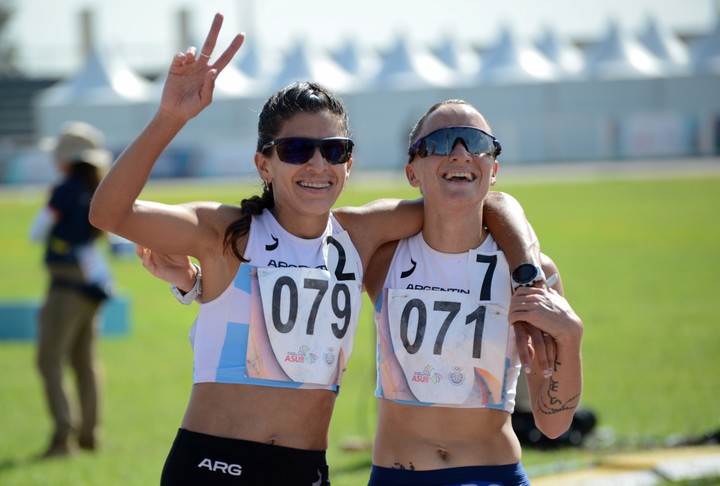 Daiana Ocampo y Florencia Borelli participarán en la maratón de los Juegos Olímpicos de París 2024 el 11 de agosto. Foto de EFE