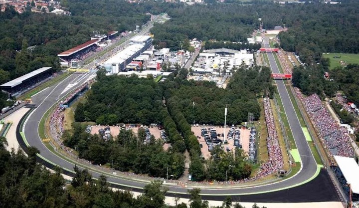 La curva Parabólica, última antes del ingreso a la recta principal del circuito de Monza, donde  Franco Colapinto disputará su primera carrera en la Fórmula 1.