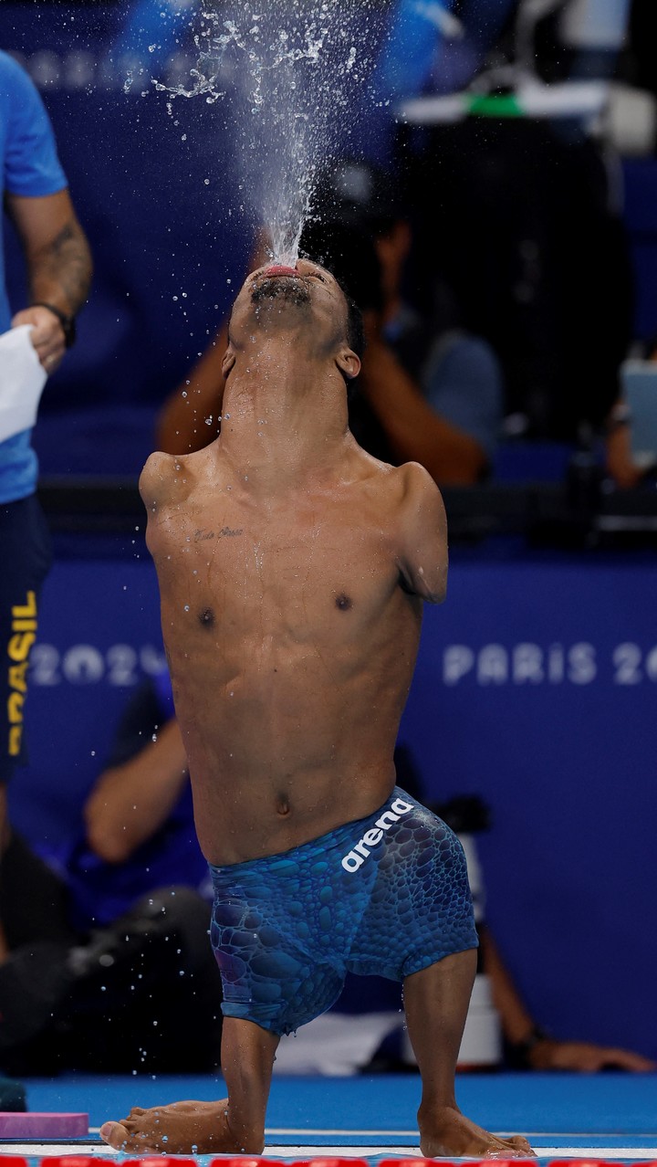 El brasileño celebra tras ganar el oro.
Foto: REUTERS