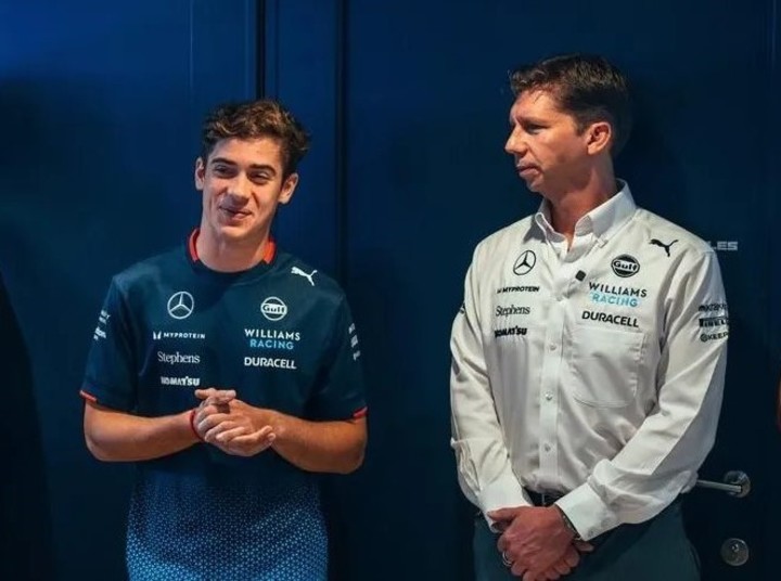 Franco Colapinto y James Vowles, el jefe de equipo de Williams. 