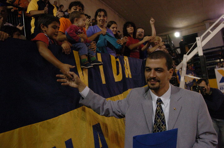 La Oveja Hernández en su paso por Boca, cuando conoció a Maradona. Foto Pablo Cerolini (archivo)