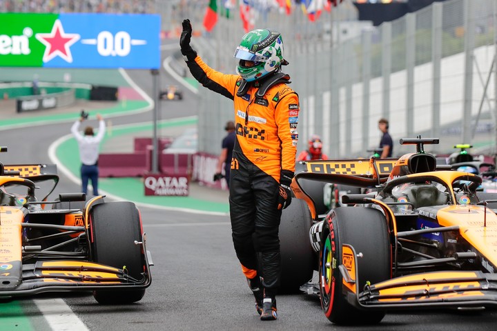 El piloto australiano de la escudería McLaren, Oscar Piastri. Foto: EFE/ Andre Coelho