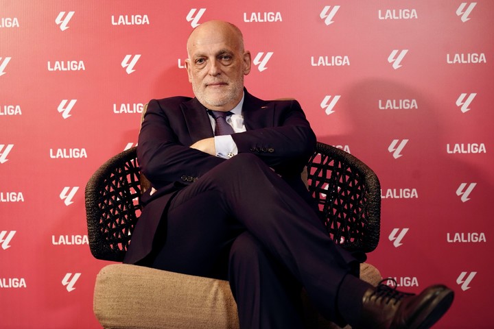 Tebas en el trono de LaLiga.  Fotos Ariel Grinberg 