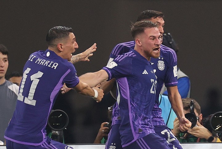 Así celebró Alexis Mac Allister su gol a Polonia.
Foto: EFE 