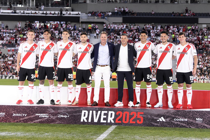 Los refuerzos de River en el Monumental.