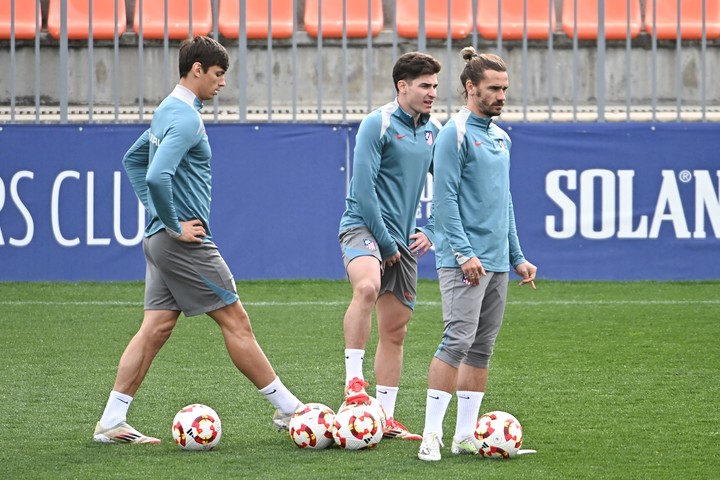 Julián visita al Barcelona: el partido sólo se verá por la aplicación Movistar+ en Argentina. Foto: EFE / Fernando Villar.