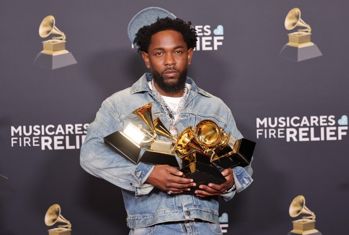 Kendrick Lamar, uno de los grandes ganadores en los Grammy 2025.