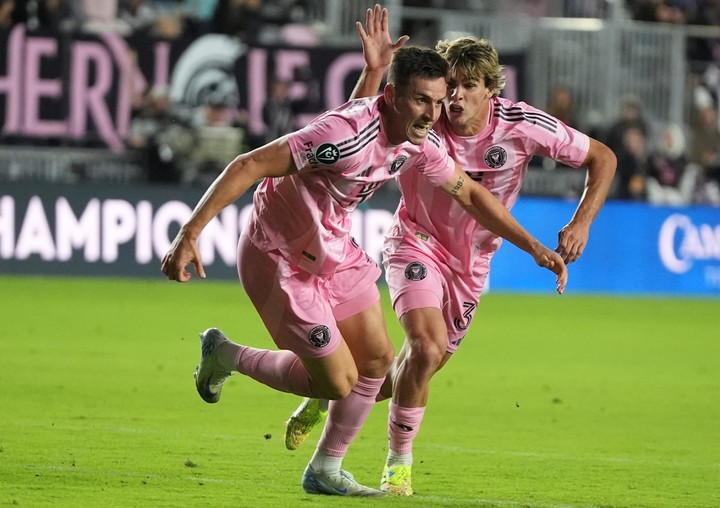 Tadeo Allende marcó un gol en el partido de ida entre Inter Miami y Cavalier en Fort Lauderdale. Foto: Lynne Sladky / AP.