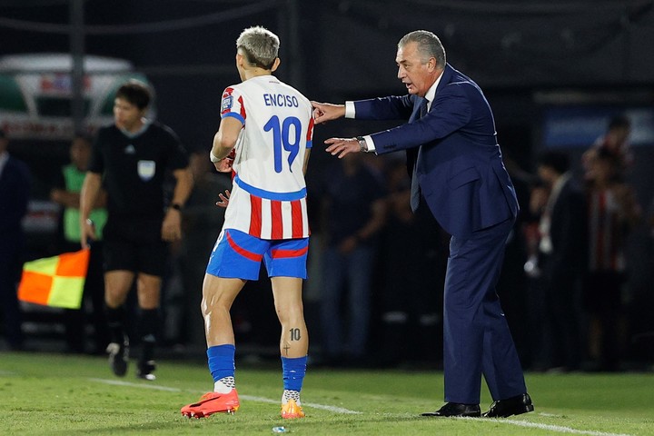 Paraguay no perdió en los seis partidos por las eliminatorias que disputó bajo el mando de Gustavo Alfaro. Foto: Juan Pablo Pino / EFE.