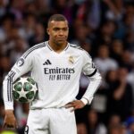 se fue silbado del Bernabéu en su noveno intento de Champions fallido