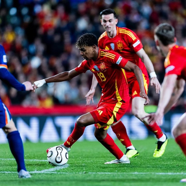 Lamine Yamal, el hombre más desequilibrante del seleccionado español. Foto: Instagram @sefutbol.